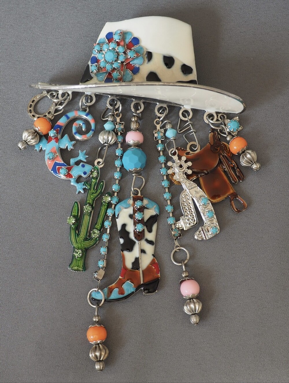Lunch At The Ritz LATR 2GO Western Theme Cowboy Hat Pin Brooch Charm Dangle Boot
